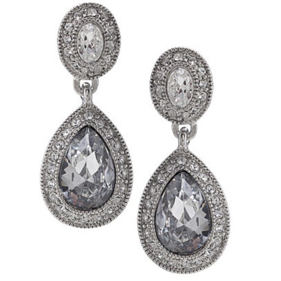 Carolee Silver Tone Crystal Teardrop Dangle Clip Earrings New - Picture 1 of 8
